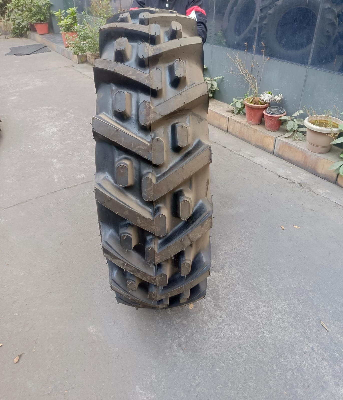 Jcb Tyre