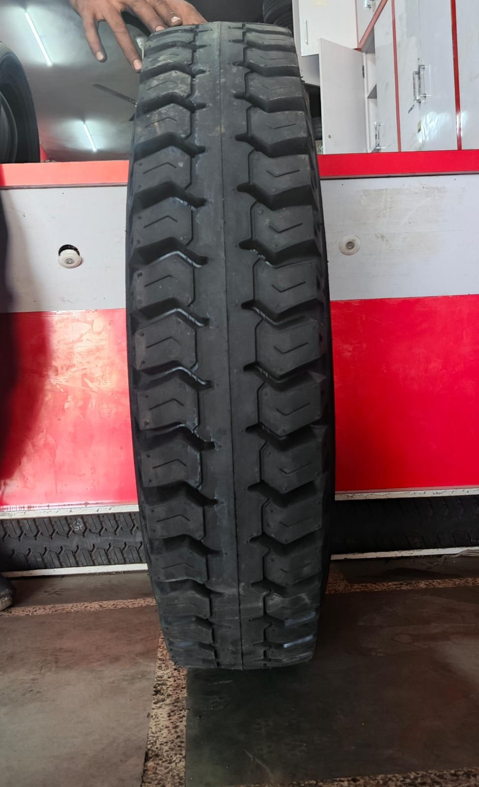 Tyre either